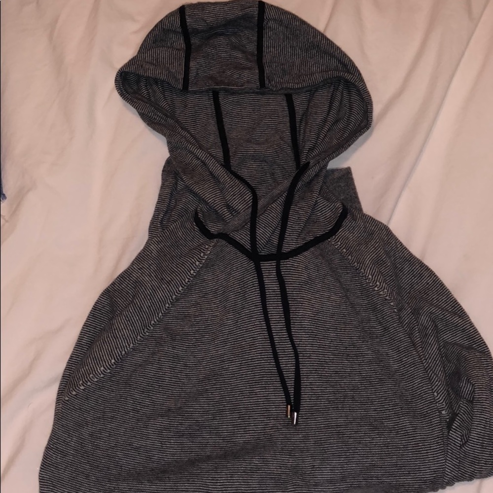 Men’s Vince hoodie